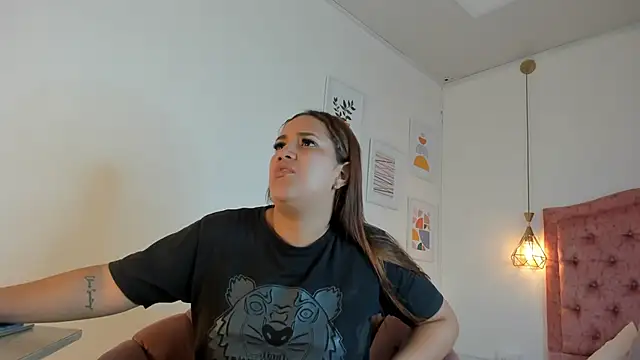 aprill21  online show from 12/24/24, 01:06