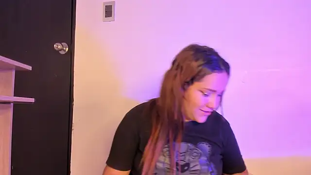 aprill21  online show from 02/04/25, 04:50