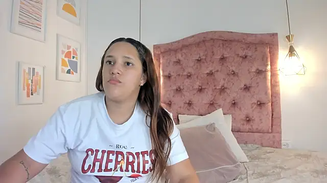 aprill21  online show from 02/28/25, 01:58