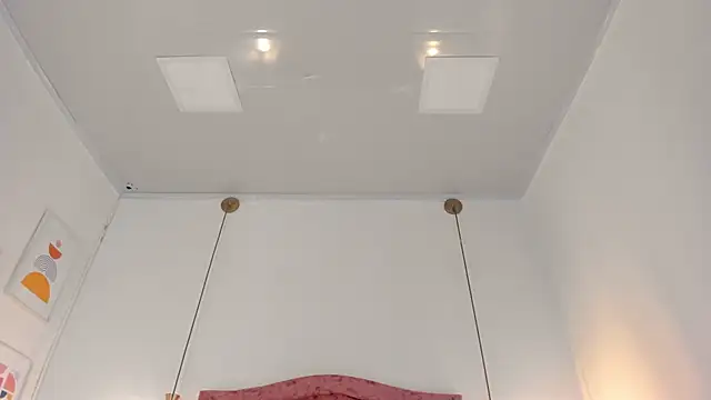 aprill21  online show from 03/12/25, 06:11