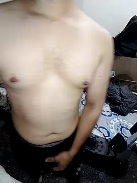 Snapshot of Gasparin32 chatting on 03/11/25, 03:26 Gasparin32 online show from 03/11/25, 03:26