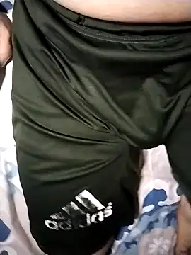 Snapshot of Gasparin32 chatting on 03/14/25, 05:38 Gasparin32 online show from 03/14/25, 05:38