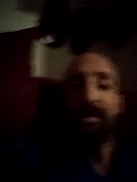 Snapshot of armdy371 chatting on 04/16/26, 08:37 armdy371 online show from 04/16/26, 08:37
