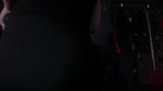 Carolina Arias online show from 09/11/25, 09:04