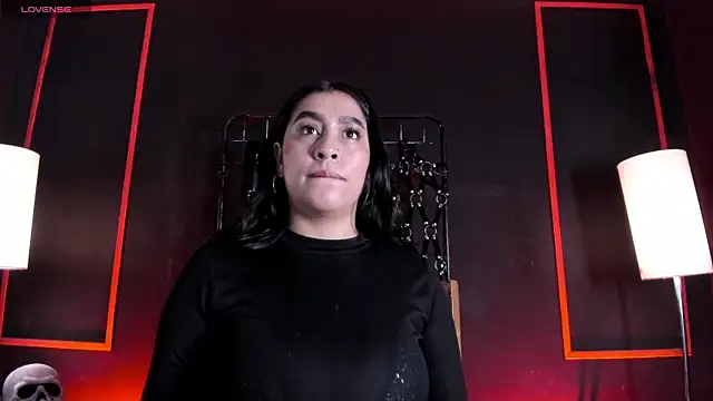 Carolina Arias online show from 03/18/26, 08:01