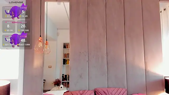 NatalyThorn88 online show from 09/21/25, 04:47