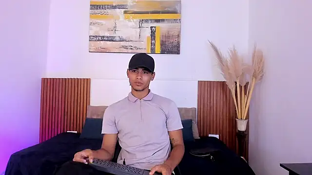 zander 2120 online show from 10/09/25, 12:47