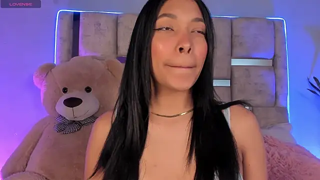 Snapshot of KarolRojas_ chatting on 03/01/25, 03:10 KarolRojas online show from 03/01/25, 03:10