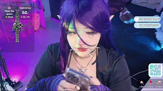 Snapshot of toky_doll chatting on 07/12/26, 03:03 toky doll online show from 07/12/26, 03:03