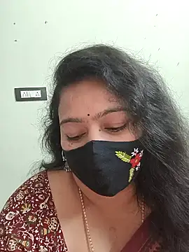 neelu-hoty online show from 02/04/26, 08:53