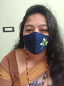 neelu-hoty online show from 04/05/26, 03:53