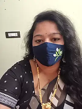 neelu-hoty online show from 04/09/26, 03:06