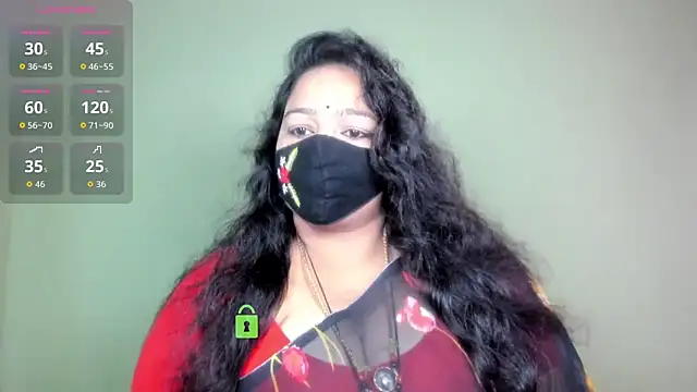 neelu-hoty online show from 06/13/26, 10:24