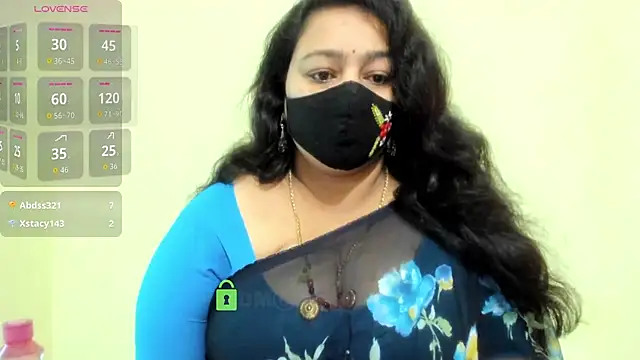 neelu-hoty online show from 07/24/26, 08:34