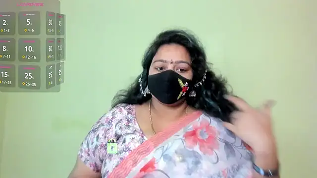 neelu-hoty online show from 08/07/26, 08:38