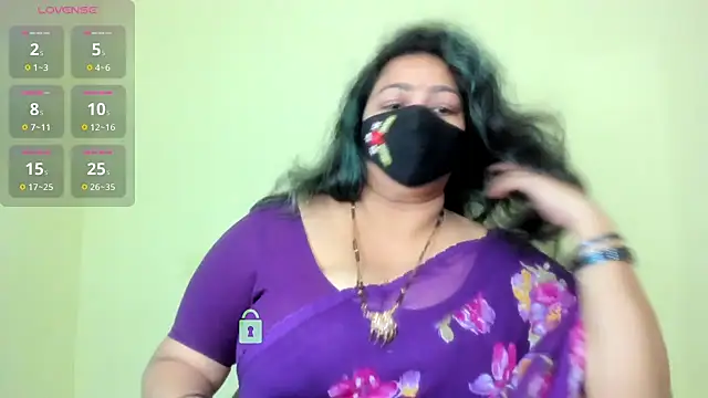 neelu-hoty online show from 08/08/26, 08:49