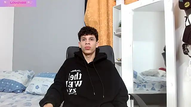 Snapshot of jeff_ross chatting on 12/10/24, 08:16 jeff ross online show from 12/10/24, 08:16