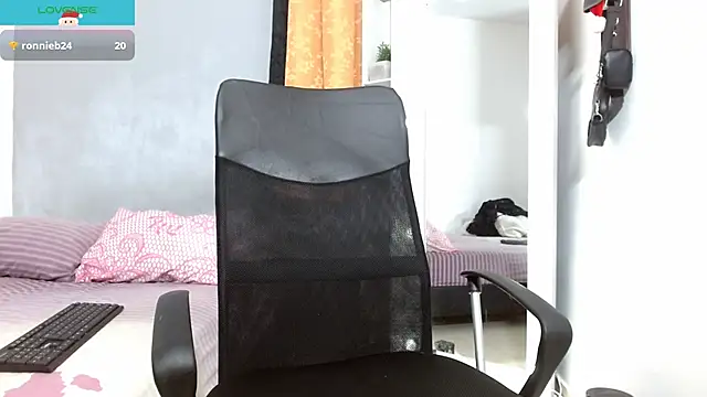 Snapshot of jeff_ross chatting on 12/29/24, 10:03 jeff ross online show from 12/29/24, 10:03