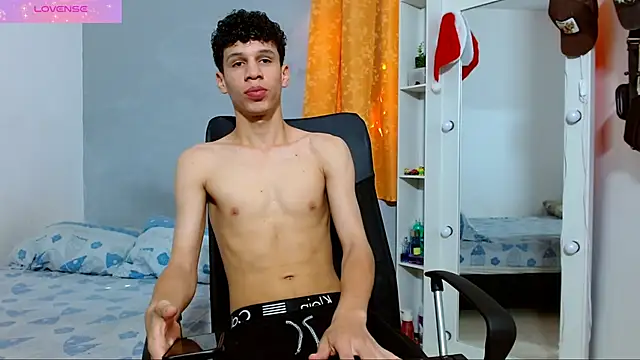 Snapshot of jeff_ross chatting on 02/22/25, 07:25 jeff ross online show from 02/22/25, 07:25