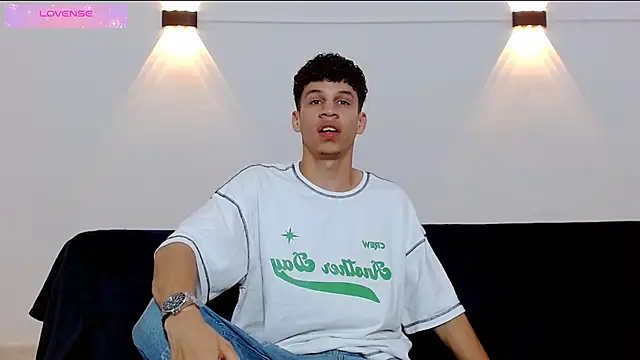 Snapshot of jeff_ross chatting on 09/11/25, 10:37 jeff ross online show from 09/11/25, 10:37