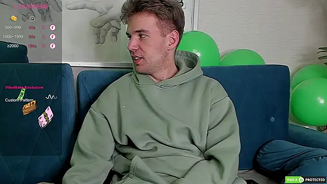 ArthurWhitee online show from 03/17/25, 09:44