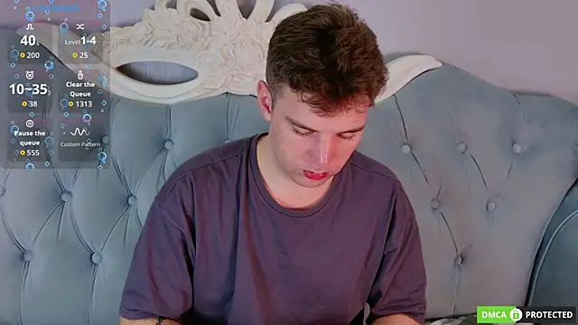 ArthurWhitee online show from 03/31/26, 08:15