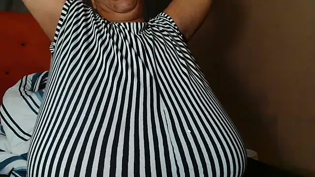 tinagiant online show from 03/10/26, 05:56