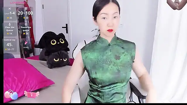 paopao-a online show from 12/19/25, 01:12