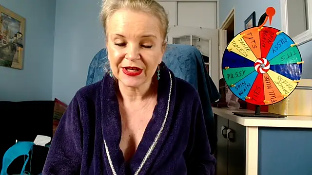 sexyjennyeu online show from 12/18/24, 12:18