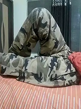 Snapshot of Chocolate_stud10 chatting on 03/09/25, 06:43 Chocolate stud10 online show from 03/09/25, 06:43