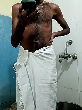 Snapshot of Chocolate_stud10 chatting on 10/07/25, 05:04 Chocolate stud10 online show from 10/07/25, 05:04