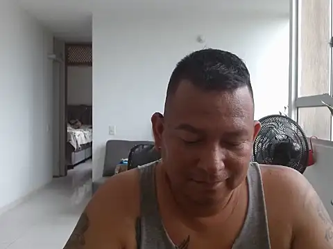 siatodo02 online show from 06/06/26, 03:17