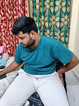 PawanHyd7 online show from 10/26/25, 07:47