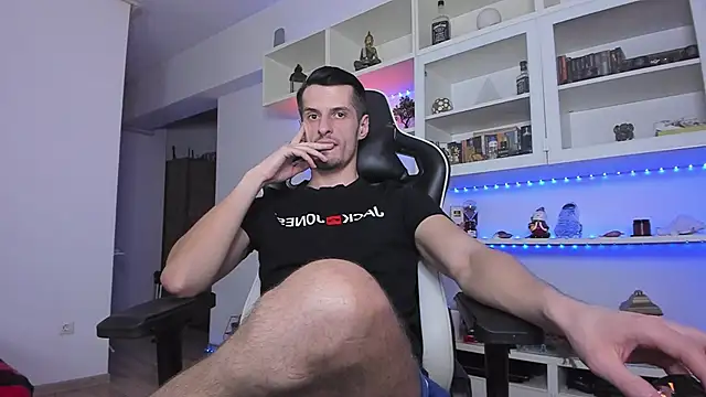 Snapshot of ToddClaytonn chatting on 01/08/25, 04:02 ToddClaytonn online show from 01/08/25, 04:02