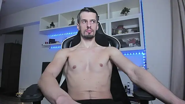 Snapshot of ToddClaytonn chatting on 12/18/25, 11:33 ToddClaytonn online show from 12/18/25, 11:33