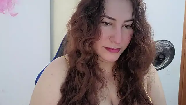 catalina boobs online show from 05/09/26, 04:01