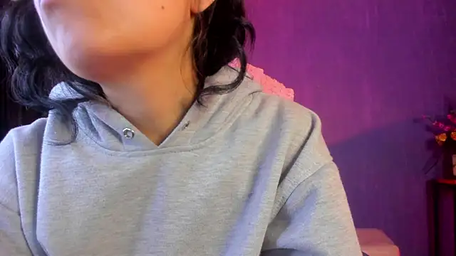 vanelope11 online show from 02/17/25, 09:52