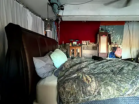 PeytonJohnn online show from 01/16/26, 01:37