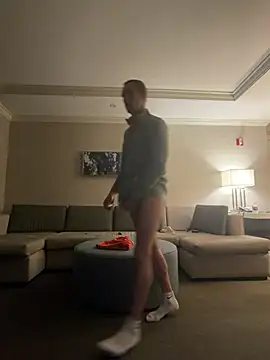 PeytonJohnn online show from 03/05/26, 08:43