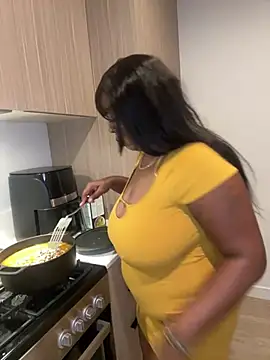 XXXLollipopsJuicy online show from 01/01/25, 06:26