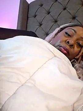 XXXLollipopsJuicy online show from 10/05/25, 10:46