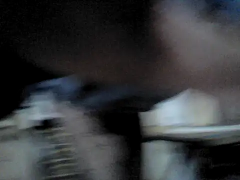 Snapshot of tu_poeta chatting on 11/13/25, 03:27 tu poeta online show from 11/13/25, 03:27