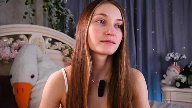 MonaEldon online show from 02/23/26, 02:42