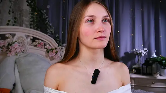 MonaEldon online show from 03/27/26, 08:26