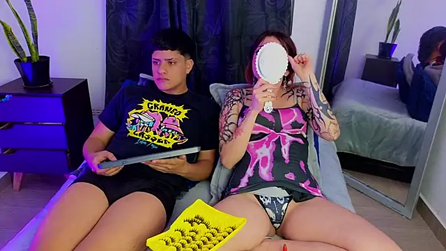 LilithAndJacob online show from 12/21/25, 12:40