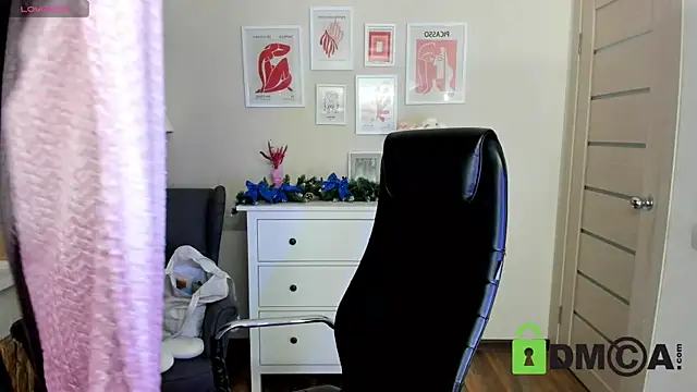 Ul Tima online show from 12/31/24, 09:06