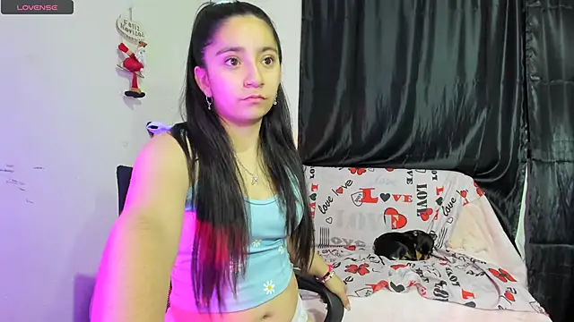 litle mily  online show from 12/23/24, 12:14