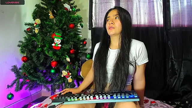 litle mily  online show from 01/15/25, 10:02