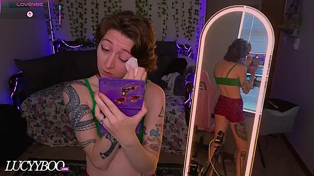 lovelylucyy online show from 07/15/26, 10:26