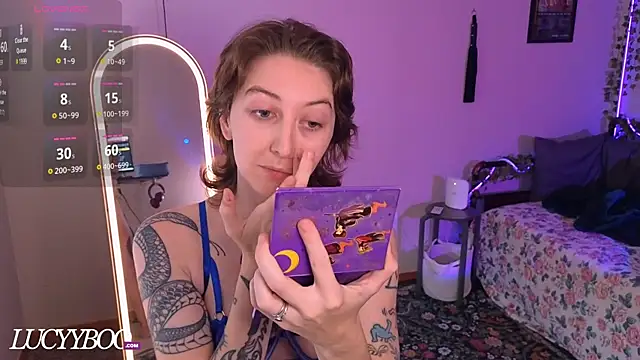 lovelylucyy online show from 07/28/26, 11:04